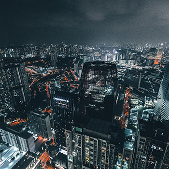 Programy akceleracyjne vs kursy przedsiębiorczości — co wybrać?