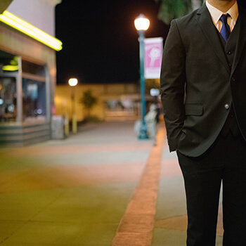 Szkolenie operatorów giętarek krawędziowych — program i umiejętności